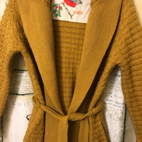COPY - Anthropology mustard sweater size small - Picture 2 of 7
